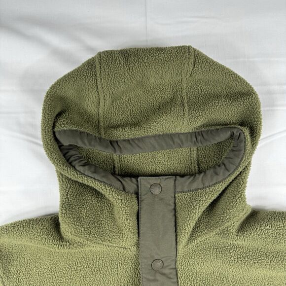 The North Face Men's L Carbondale 1/4 Snap Pullover Fleece Jacket - Olive - Picture 7 of 16
